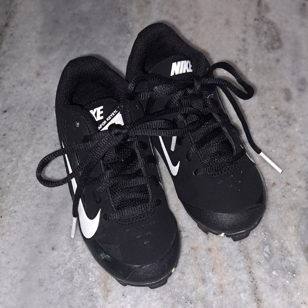Nike Kids Black and White Sneakers
